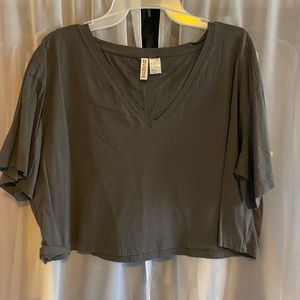 H and M V neck crop top